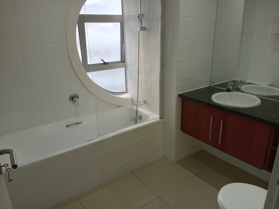 To Let 1 Bedroom Property for Rent in Claremont Western Cape